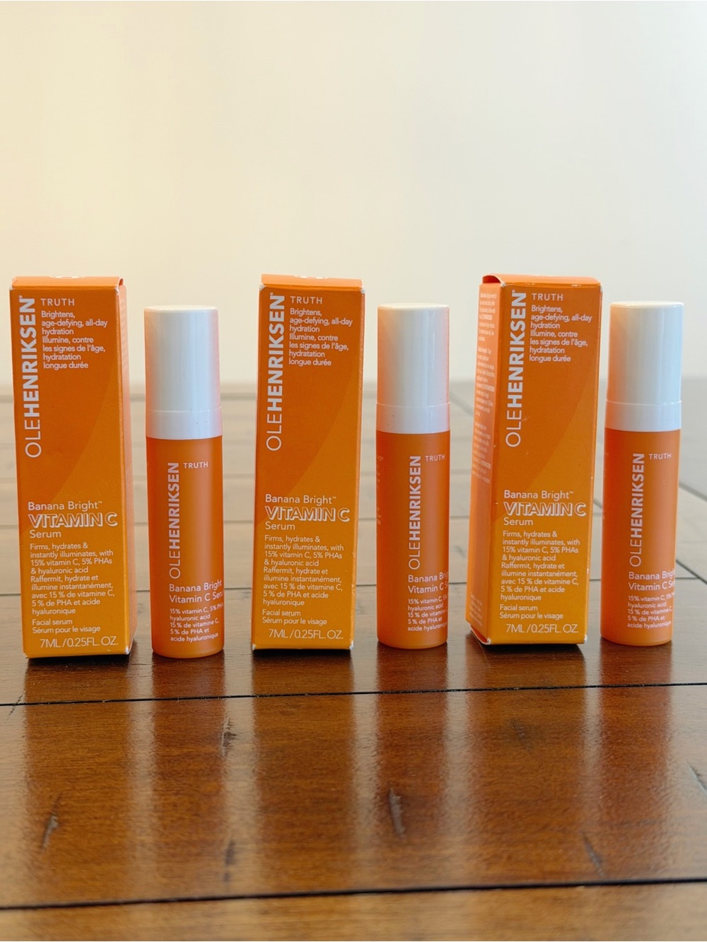 OLE HENRIKSEN Banana Bright 15%off Vitamin C Dark Spot Serum 21ml